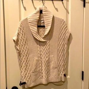 Sweater sleeveless